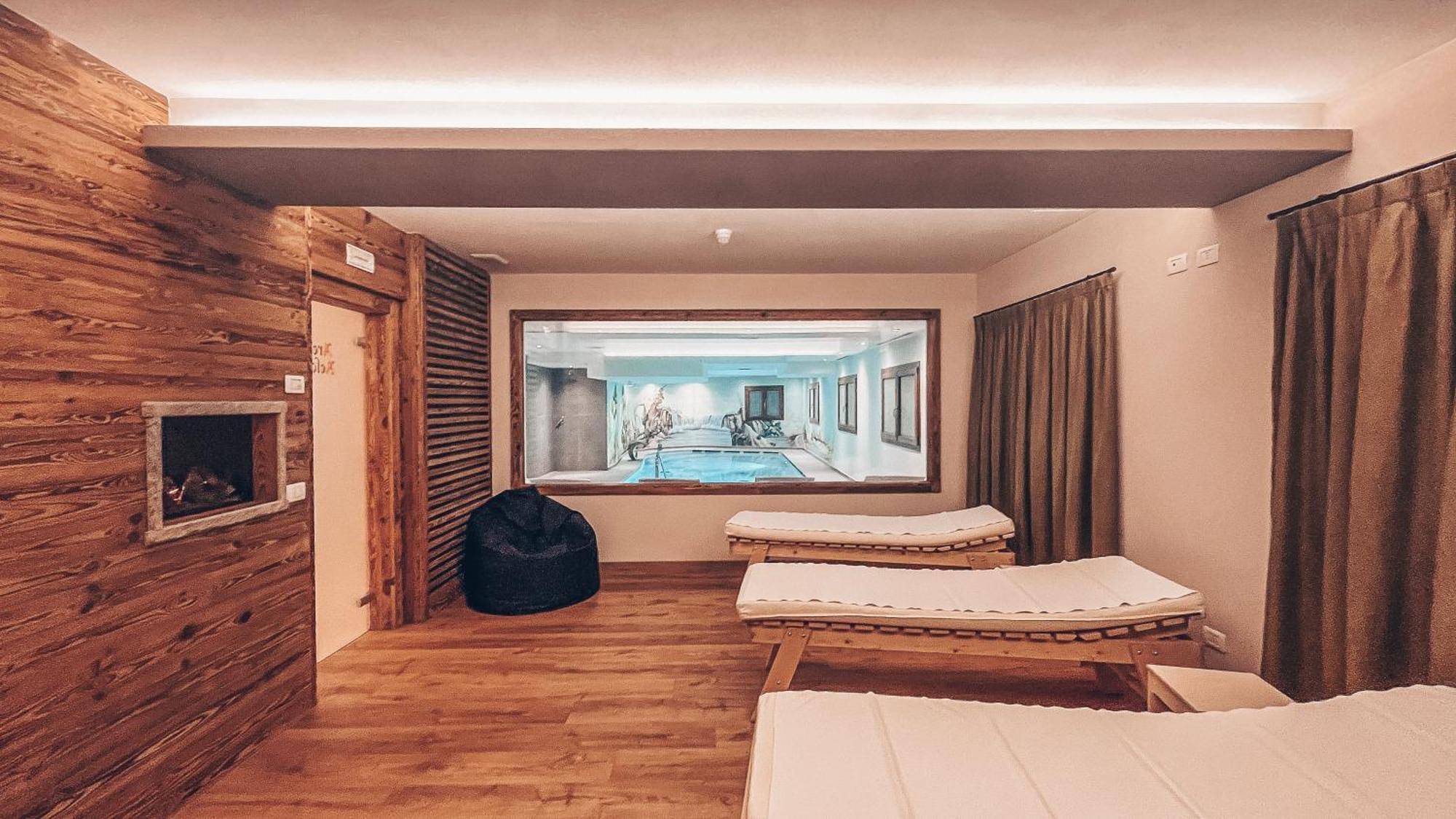 Hotel Flora Лівіньо Екстер'єр фото