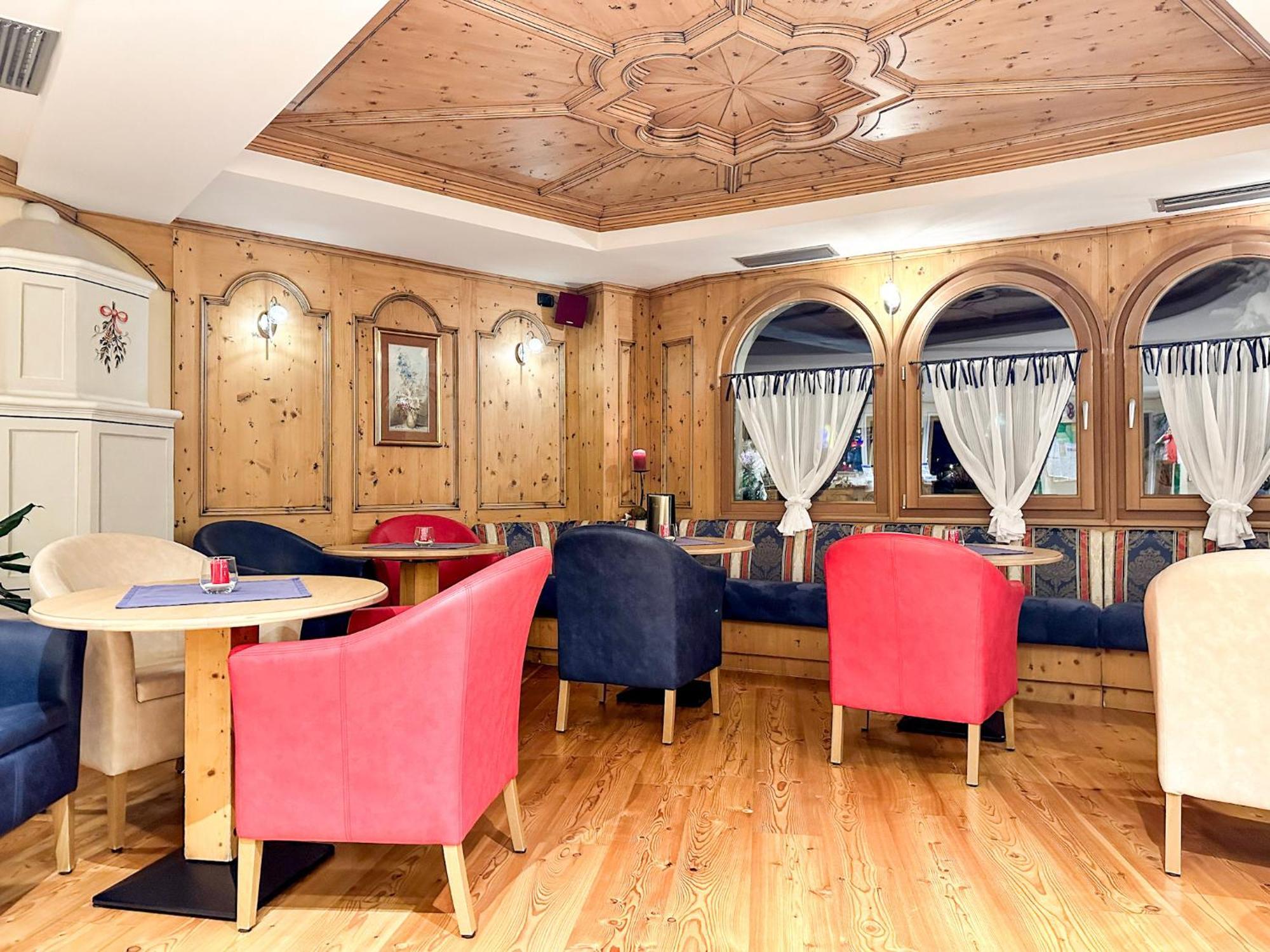 Hotel Flora Лівіньо Екстер'єр фото